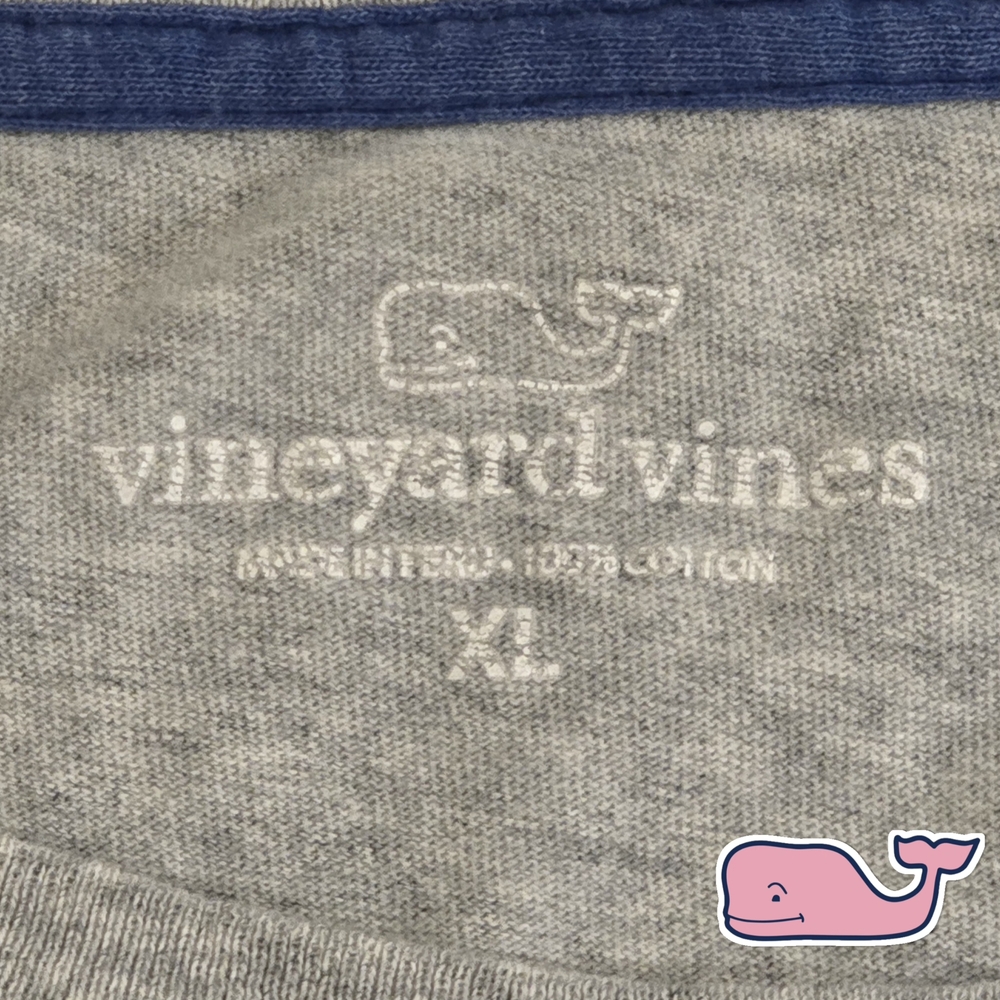 Vineyard Vines Mens XL Gray & Navy Whale Logo Longsleeve Tee w/ drawstring bag - Picture 4 of 9